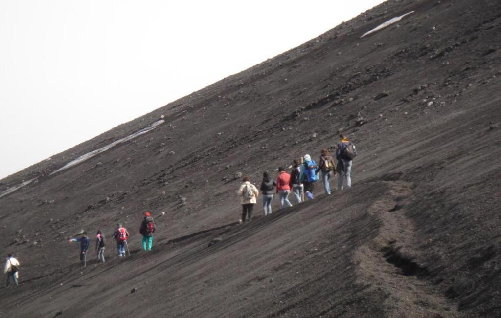 贝尔帕索Etnasentieri Wine House On Etna Mount别墅 外观 照片